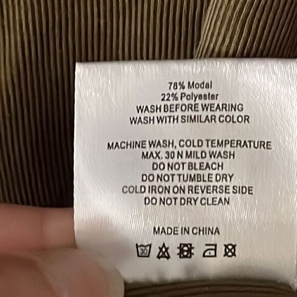 Zyia Vida ScrunchyOlive Green Racer Tank Medium - Picture 8 of 8